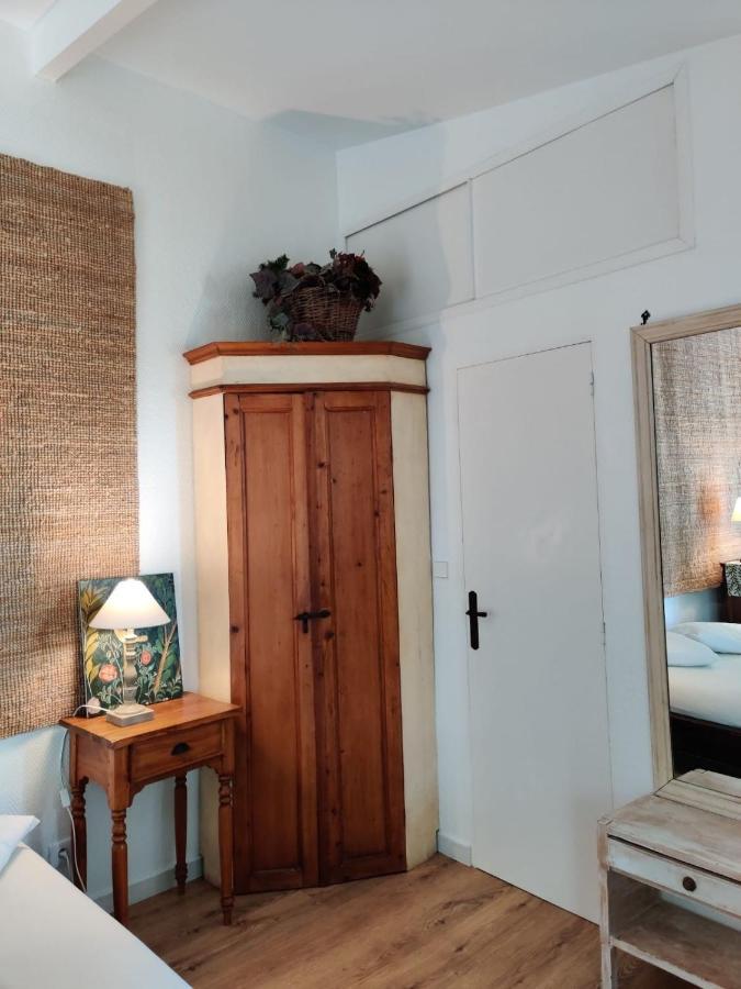 Le Cerisier Bed & Breakfast Mareil-Marly Екстериор снимка